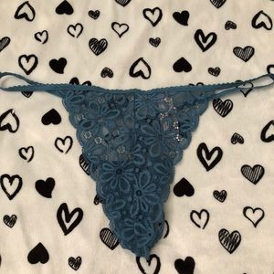 NWT Victoria Secret lace G-string underwear